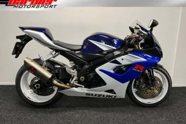 Suzuki GSX-R1000 (2005) thumbnail 1