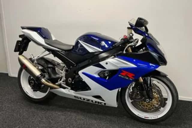 Suzuki GSX-R1000 (2005) thumbnail 3