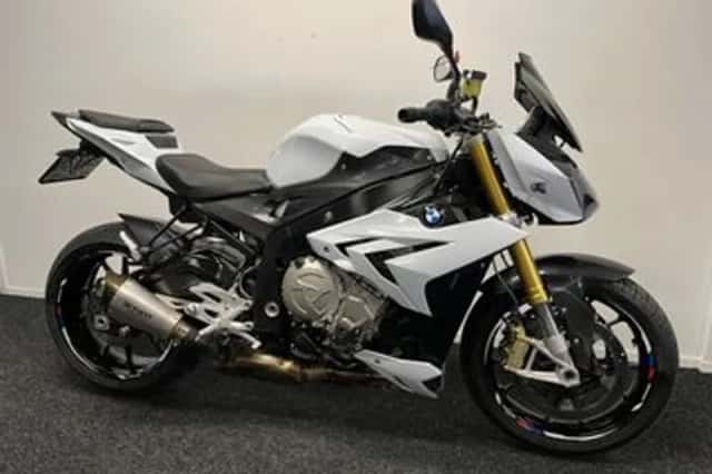 BMW S 1000 R (2015) thumbnail 3