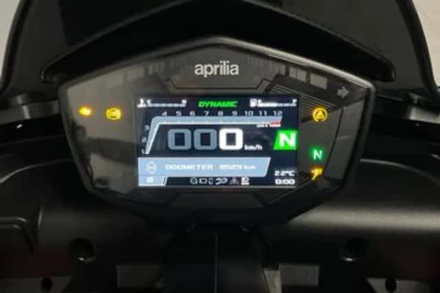 Aprilia Tuono 660 (2022) thumbnail 2