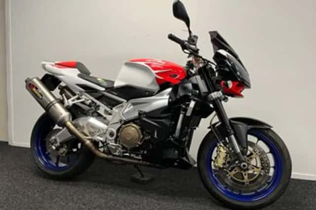 Aprilia Tuono 1000 R (2007) thumbnail 4
