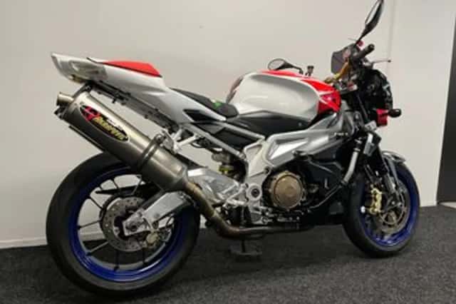 Aprilia Tuono 1000 R (2007) thumbnail 5