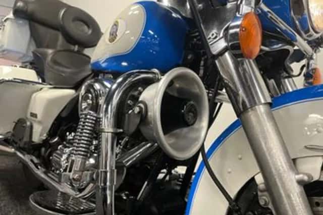 Harley-Davidson Electra Glide Police (2003) thumbnail 4