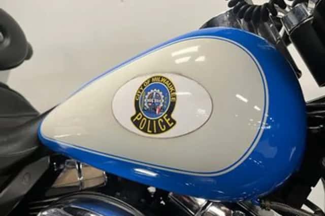 Harley-Davidson Electra Glide Police (2003) thumbnail 5