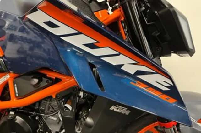KTM 390 Duke (2025) thumbnail 4