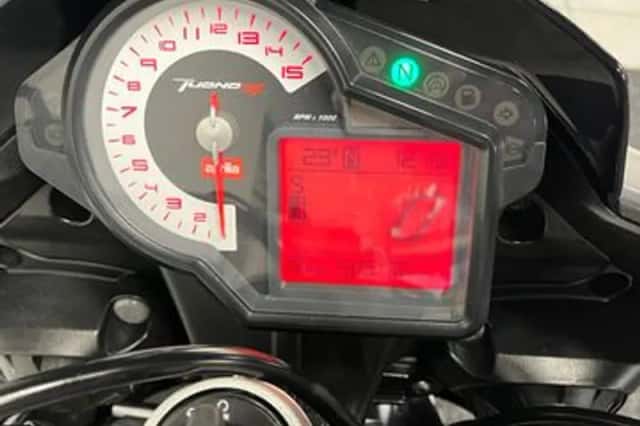 Aprilia Tuono V4 R Aprc (2012) thumbnail 2