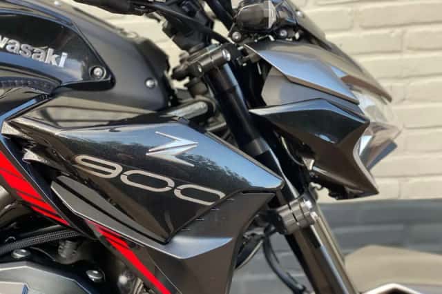 Kawasaki Z 900 (2023) thumbnail 4