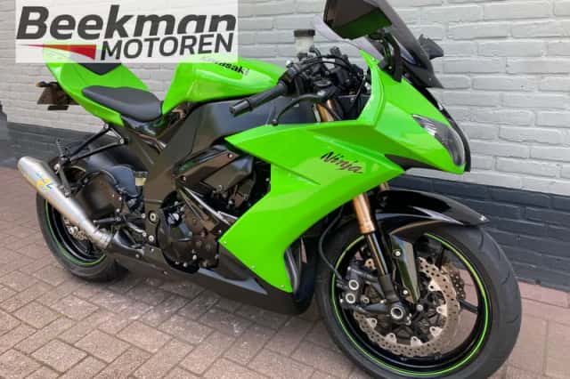 Kawasaki ZX-10R (2008) thumbnail 2