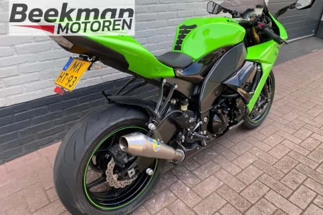 Kawasaki ZX-10R (2008) thumbnail 3