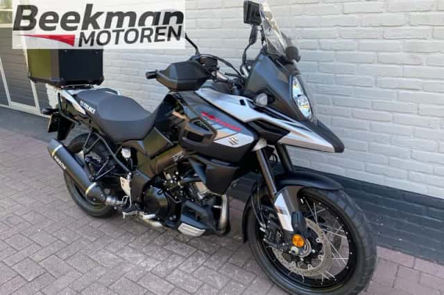 Suzuki V-Strom (2019) thumbnail 2