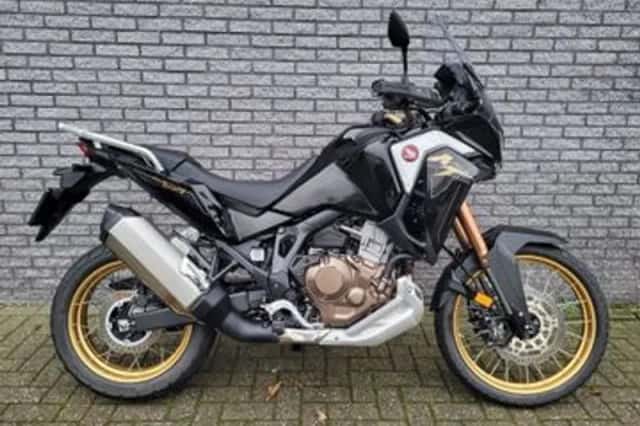 Honda CRF1100A4 (2021) thumbnail 1