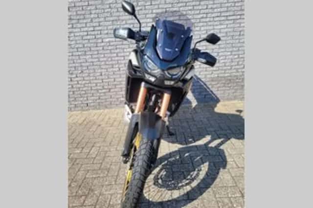 Honda CRF1100A4 (2021) thumbnail 2