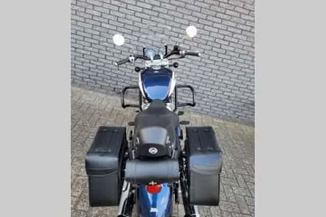 Royal Enfield Super Meteor 650 (2023) thumbnail 4