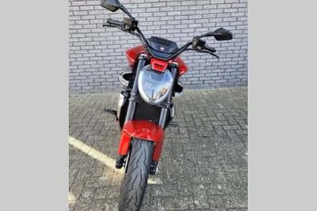 Ducati Diavel (2025) thumbnail 2