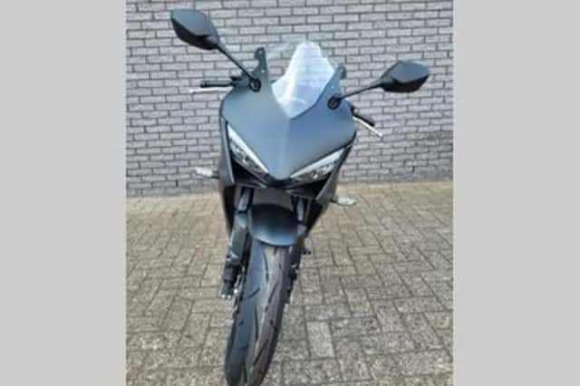 Honda CBR650R (2026) thumbnail 2