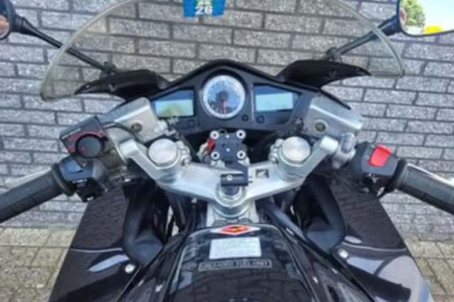 Honda VFR800 (2006) thumbnail 5
