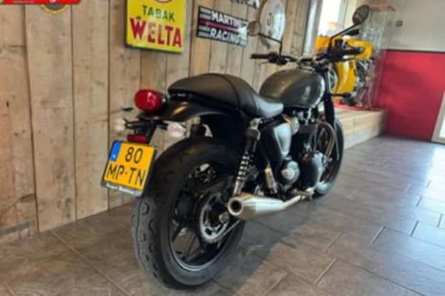 Triumph Street Twin (2017) thumbnail 5