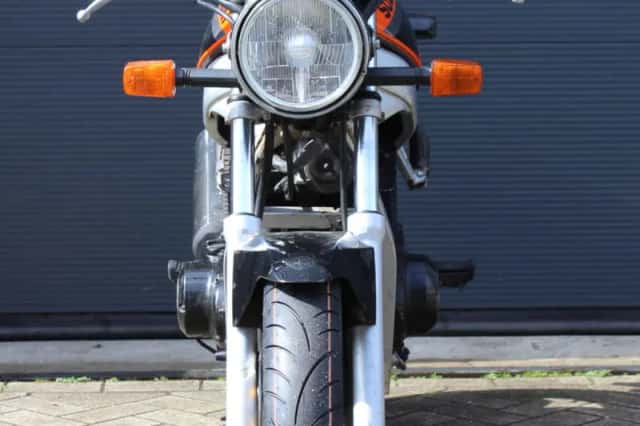 Suzuki GS 500 E (0) thumbnail 3
