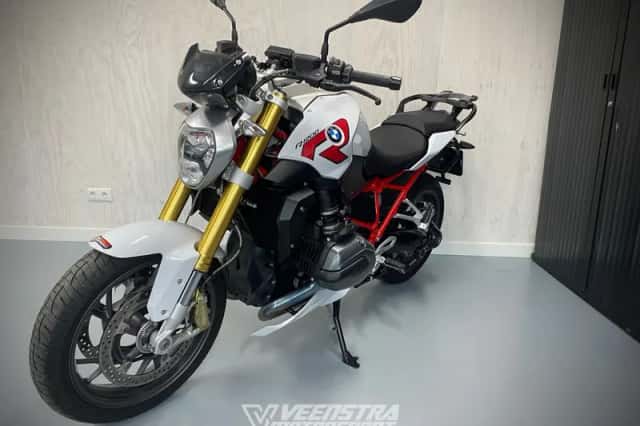 BMW R 1200 R (2015) thumbnail 5