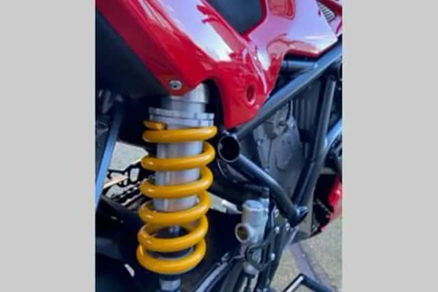 Energica Ribelle RS Tricolore (2022) thumbnail 5
