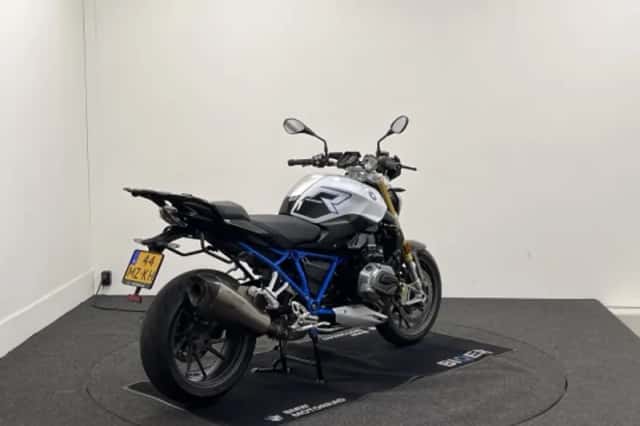 BMW R 1200 R (2018) thumbnail 6