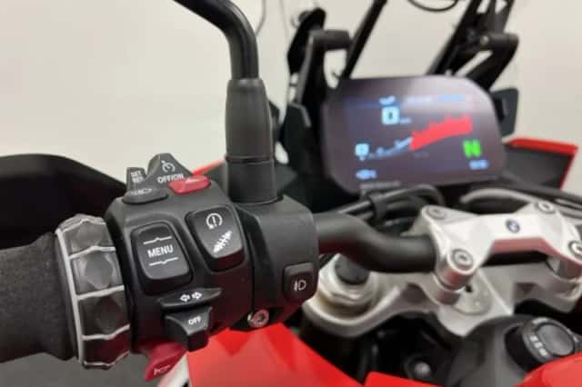 BMW S 1000 XR (2021) thumbnail 6