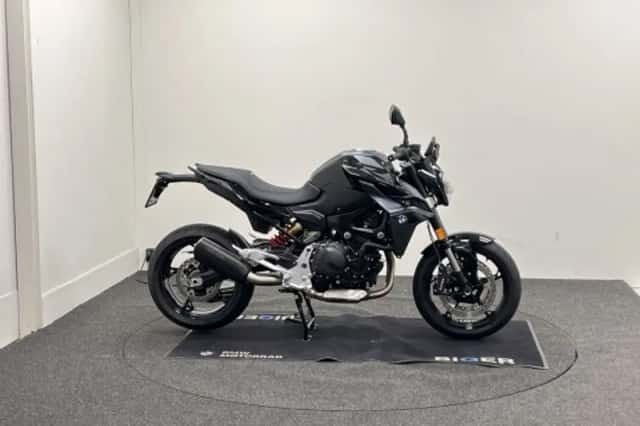 BMW F 900 R (2026) thumbnail 2