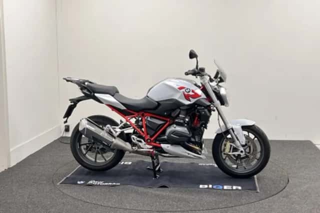 BMW R 1200 R (2016) thumbnail 2