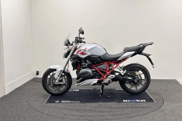 BMW R 1200 R (2016) thumbnail 3