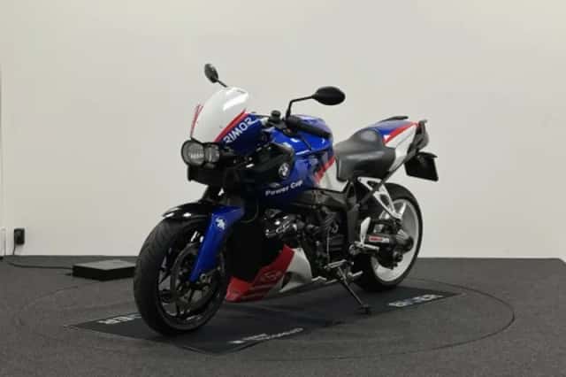 BMW K 1200R (2005) thumbnail 6