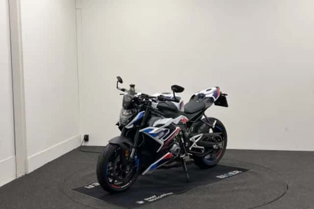 BMW M 1000 R (2024) thumbnail 5