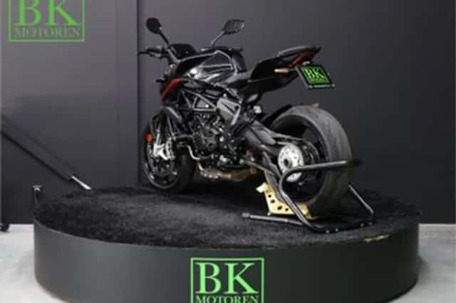 MV Agusta Brutale 800 (2024) thumbnail 4