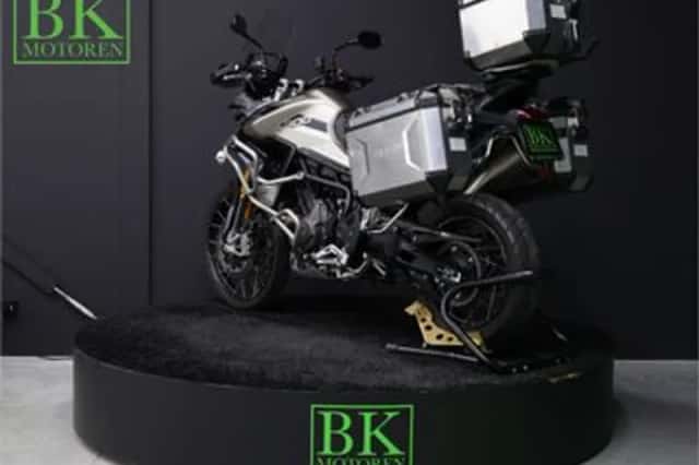 Triumph Tiger 900 Rally PRO (2023) thumbnail 4