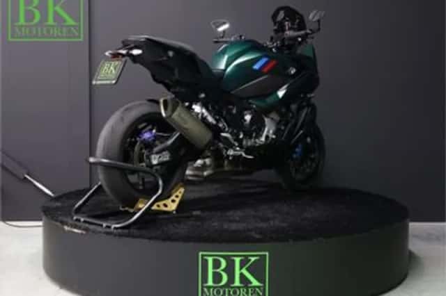 BMW M 1000 XR (2026) thumbnail 5