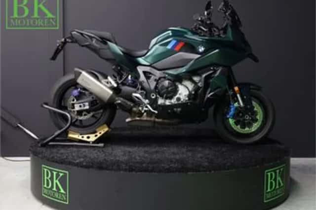 BMW M 1000 XR (2026) thumbnail 6