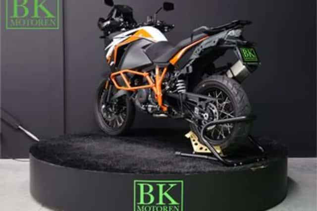 KTM 1290 Super Adventure (2019) thumbnail 4