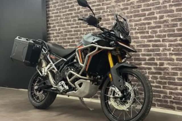 Triumph Tiger 900 Desert (2026) thumbnail 2