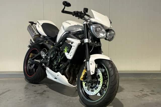 Triumph Street Triple R (2011) thumbnail 2