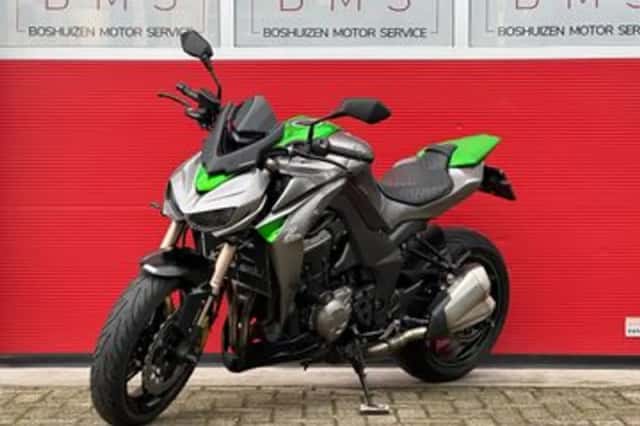 Kawasaki Z1000 (2014) thumbnail 3