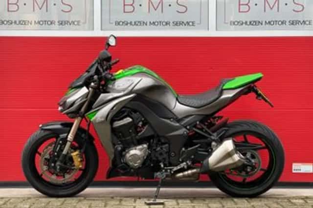Kawasaki Z1000 (2014) thumbnail 4