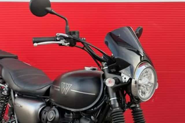 Kawasaki W800 (2021) thumbnail 6