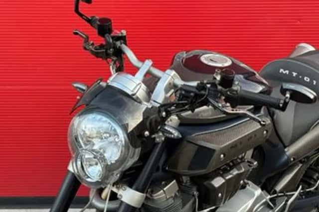 Yamaha MT-01 (2007) thumbnail 6