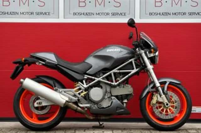 Ducati M 620 I.e (2004) thumbnail 1
