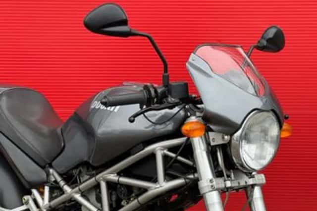 Ducati M 620 I.e (2004) thumbnail 5