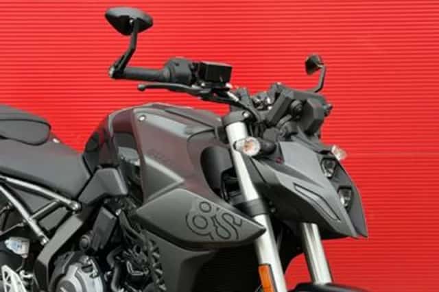 Suzuki GSX-8S (2024) thumbnail 5