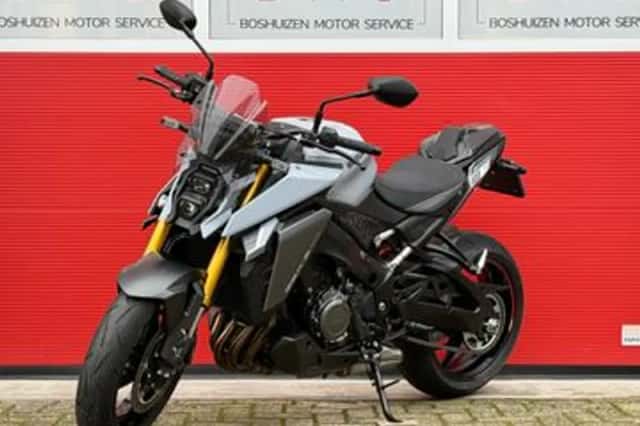 Suzuki GSX-S1000 (2022) thumbnail 3