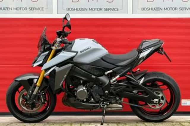 Suzuki GSX-S1000 (2022) thumbnail 4