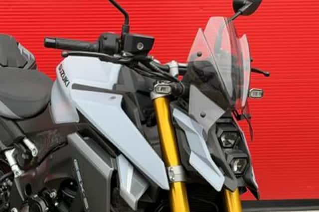 Suzuki GSX-S1000 (2022) thumbnail 5