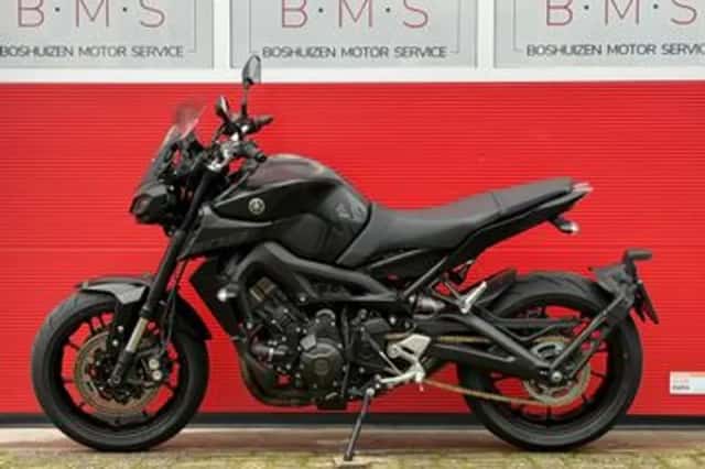Yamaha MT-09 (2018) thumbnail 4
