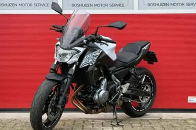 Kawasaki Z650 (2019) thumbnail 3